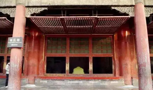 襄城支摘仿古门窗的结构特点是怎样的
